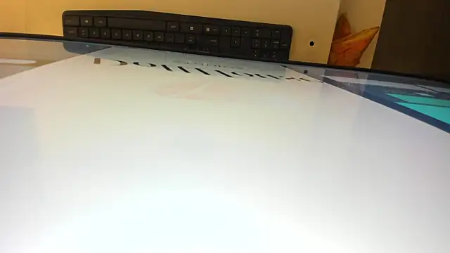 Snapshot of escarleth__ chatting on March 1, 2025, 1:51 pm escarleth online show from March 1, 2025, 1:51 pm