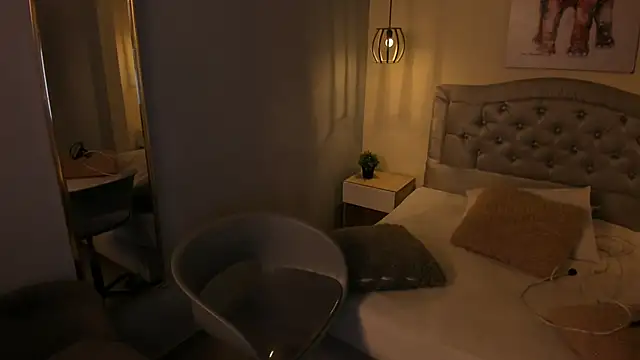 Snapshot of escarleth__ chatting on November 5, 2025, 1:03 pm escarleth online show from November 5, 2025, 1:03 pm