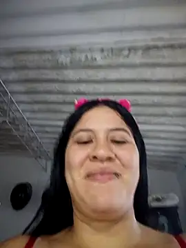 Miia grand online show from October 10, 2025, 9:04 pm