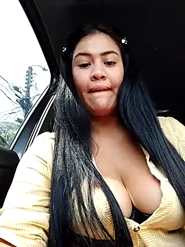 Miia grand online show from March 13, 2025, 7:06 pm