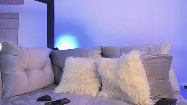 Snapshot of alanajonhsonm chatting on November 19, 2025, 5:07 am alanajonhsonm online show from November 19, 2025, 5:07 am