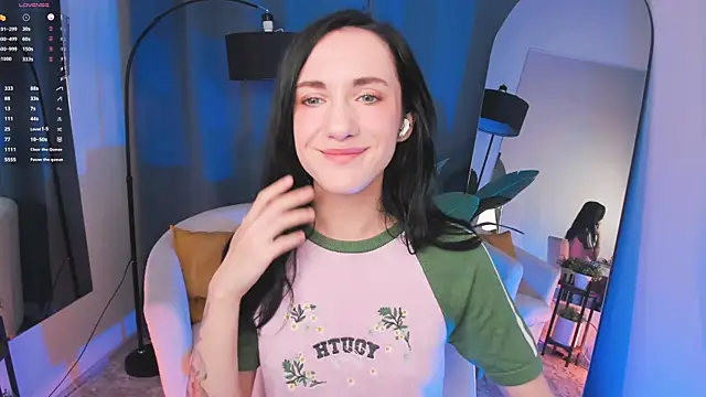 Snapshot of Dearly_kitty chatting on September 16, 2025, 6:47 am Dearly kitty online show from September 16, 2025, 6:47 am