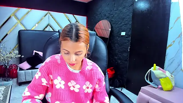 Paris Petit online show from February 16, 2026, 8:29 pm