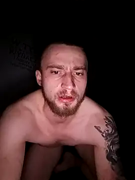 wariacik0024 online show from February 7, 2026, 1:57 am