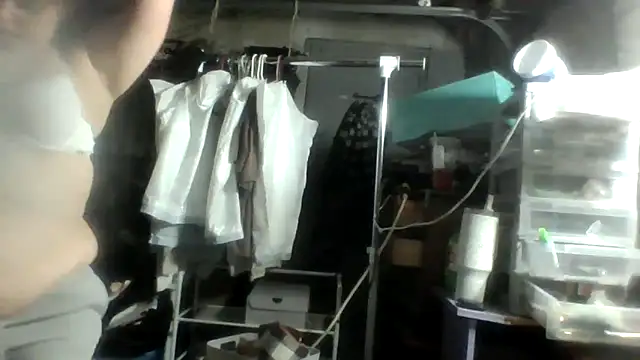 Snapshot of lilbishmiss chatting on June 4, 2026, 6:18 am lilbishmiss online show from June 4, 2026, 6:18 am