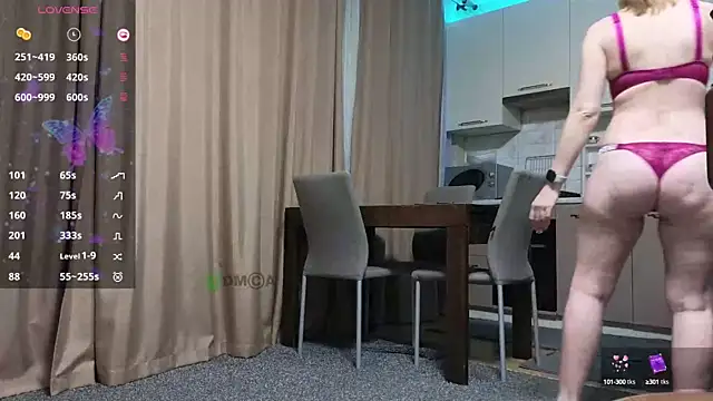 WoowMasha88 online show from March 22, 2025, 4:15 pm