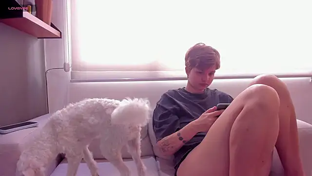 jessica tenderly online show from September 8, 2025, 3:22 pm