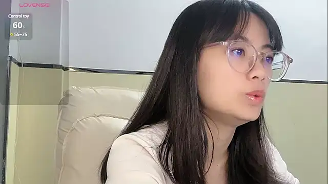 Honey-cici online show from March 20, 2025, 6:19 am