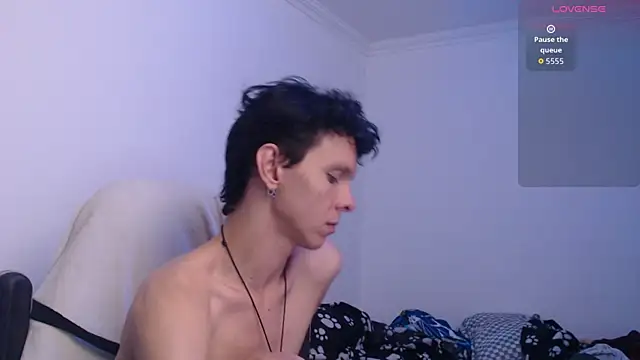 Snapshot of bryamado69 chatting on April 25, 2026, 8:17 am bryamado69 online show from April 25, 2026, 8:17 am