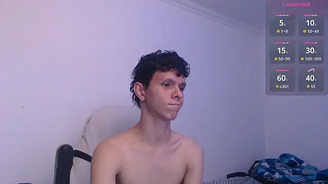 Snapshot of bryamado69 chatting on April 22, 2026, 1:51 pm bryamado69 online show from April 22, 2026, 1:51 pm
