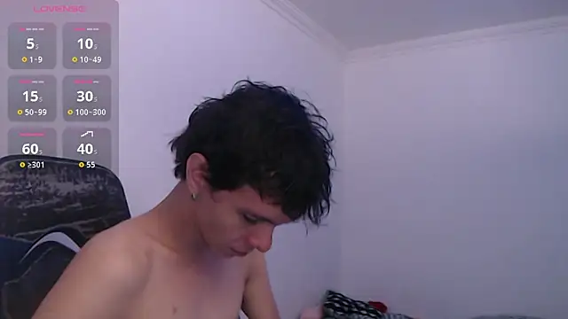 Snapshot of bryamado69 chatting on May 7, 2026, 5:44 am bryamado69 online show from May 7, 2026, 5:44 am