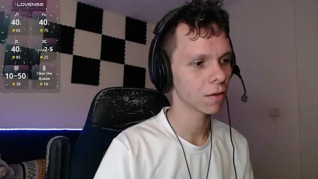 Snapshot of bryamado69 chatting on November 12, 2025, 12:26 am bryamado69 online show from November 12, 2025, 12:26 am