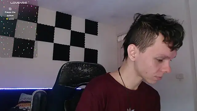 Snapshot of bryamado69 chatting on November 15, 2025, 1:15 pm bryamado69 online show from November 15, 2025, 1:15 pm