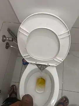 Snapshot of Gururonny07 chatting on December 15, 2025, 11:31 pm Gururonny07 online show from December 15, 2025, 11:31 pm