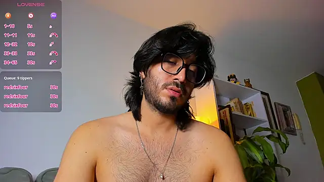 Ackerman Eren  online show from November 28, 2025, 10:32 pm