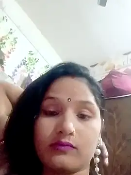 Snapshot of annaya_sweet chatting on November 13, 2025, 8:40 am annaya sweet online show from November 13, 2025, 8:40 am