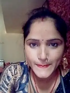 Snapshot of annaya_sweet chatting on December 3, 2025, 10:03 am annaya sweet online show from December 3, 2025, 10:03 am