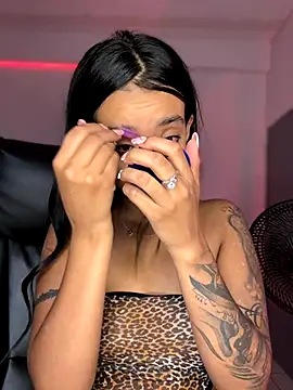 Laura fernandezII online show from October 2, 2025, 9:29 pm