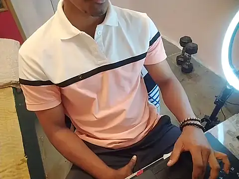 Snapshot of vicky0805 chatting on September 28, 2025, 8:32 am vicky0805 online show from September 28, 2025, 8:32 am