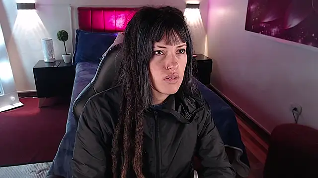 Snapshot of _sharlotte777 chatting on March 17, 2025, 1:18 pm sharlotte777 online show from March 17, 2025, 1:18 pm