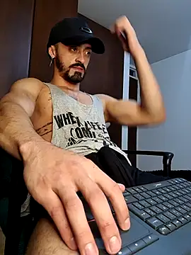 MAXIMUS MASTE3 online show from March 8, 2025, 3:17 am