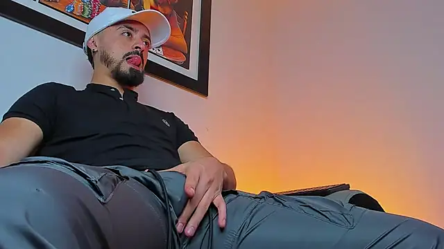 MAXIMUS MASTE3 online show from September 20, 2025, 10:59 pm