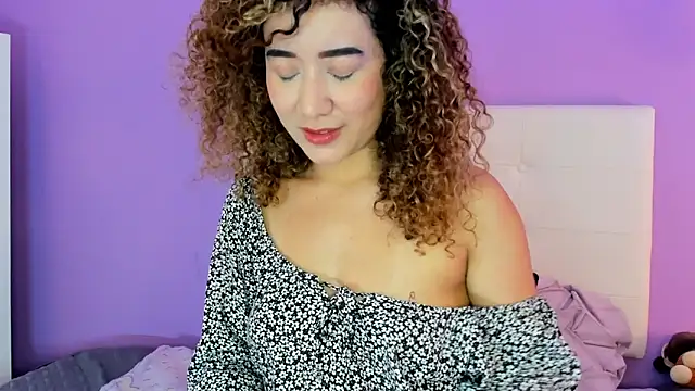 Snapshot of Charlotte11-11 chatting on September 28, 2025, 4:58 pm Charlotte11-11 online show from September 28, 2025, 4:58 pm