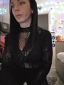 cicciolina online show from December 22, 2025, 1:22 pm