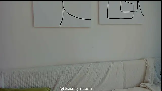 aesthetics  tease online show from April 23, 2026, 1:34 am