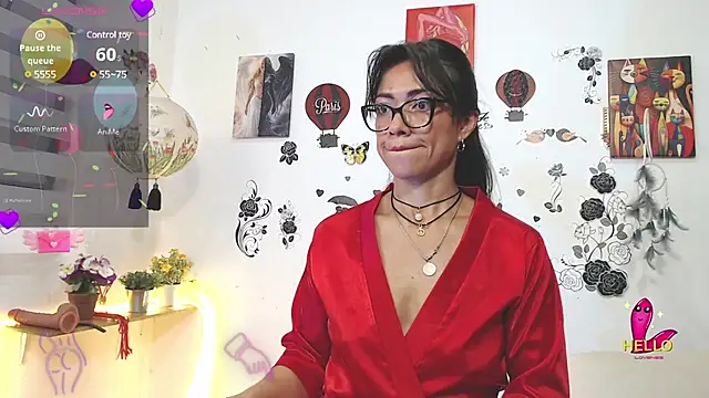 FernandaEloisa online show from March 1, 2025, 8:10 pm