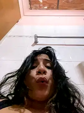 mysteriousgirl20 online show from September 11, 2025, 5:51 am