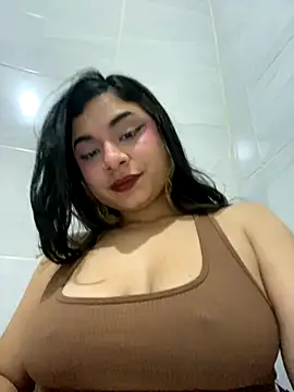 mysteriousgirl20 online show from November 24, 2025, 12:16 pm