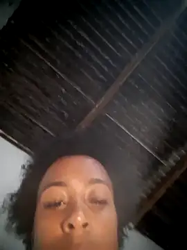 garota10 online show from September 24, 2025, 3:46 am