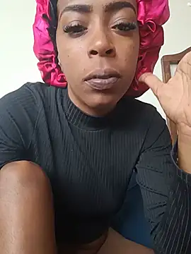 garota10 online show from July 6, 2026, 12:01 pm