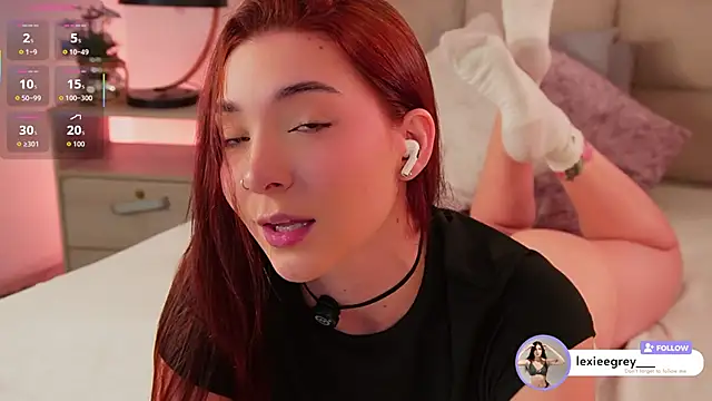 lexiee grey  online show from November 27, 2025, 11:54 am