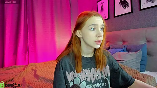 Lesi Moonie01 online show from April 18, 2026, 9:22 am