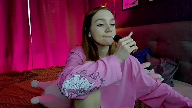 Lesi Moonie01 online show from February 15, 2026, 9:52 am