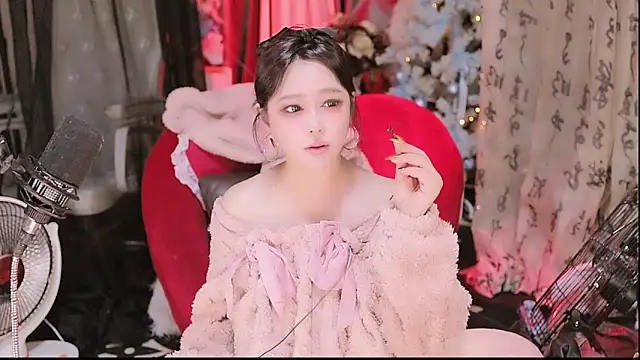 Missy Nana21 online show from February 6, 2026, 4:14 pm