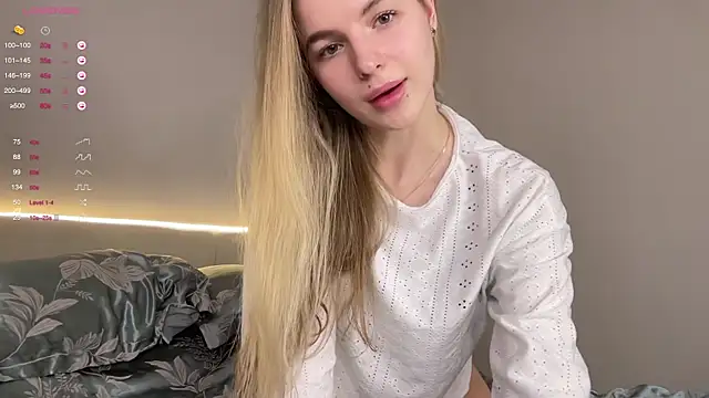 Snapshot of Sunshine_Diana chatting on February 13, 2025, 8:55 pm Sunshine Diana online show from February 13, 2025, 8:55 pm