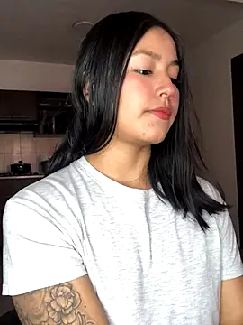 EmmaRossem online show from November 20, 2025, 8:09 pm