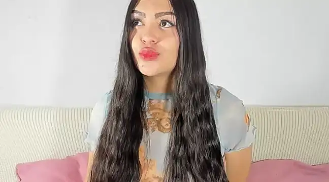 Sweet-Sophiee online show from January 21, 2025, 3:10 pm