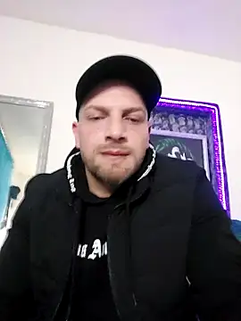 Snapshot of JasonKlove chatting on February 14, 2026, 5:35 pm JasonKlove online show from February 14, 2026, 5:35 pm