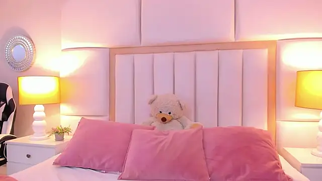 AmbarSantany online show from March 15, 2025, 9:16 pm