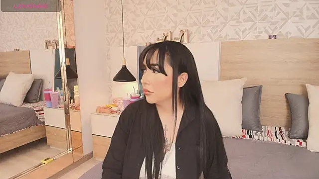 Snapshot of Megansttein_ chatting on November 1, 2025, 6:02 pm Megansttein online show from November 1, 2025, 6:02 pm