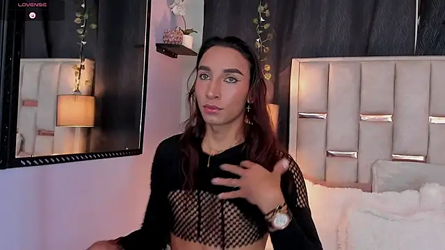 Snapshot of Nathan_Smith_ chatting on October 1, 2025, 7:40 pm Nathan Smith online show from October 1, 2025, 7:40 pm