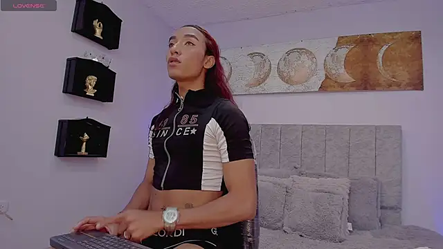 Snapshot of Nathan_Smith_ chatting on March 11, 2025, 8:20 pm Nathan Smith online show from March 11, 2025, 8:20 pm