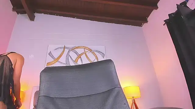 kimberlyycox online show from December 16, 2025, 7:51 pm