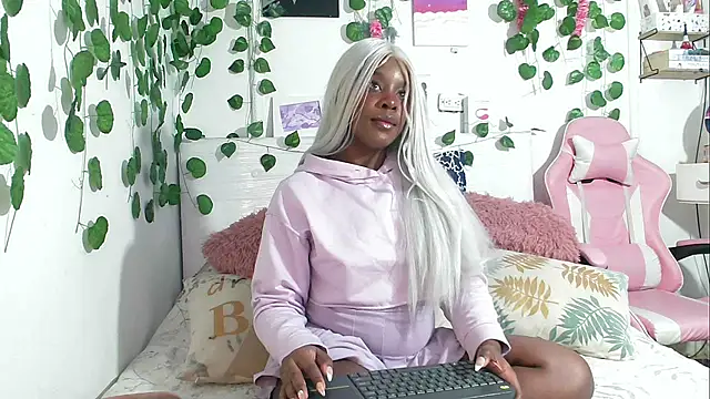  amy rojas  online show from February 24, 2025, 12:41 am