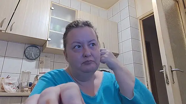 Snapshot of melissaBlessing chatting on October 20, 2025, 2:24 am melissaBlessing online show from October 20, 2025, 2:24 am