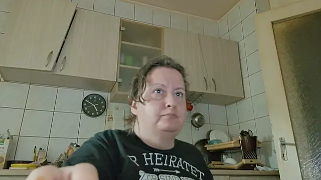 Snapshot of melissaBlessing chatting on September 25, 2025, 2:01 pm melissaBlessing online show from September 25, 2025, 2:01 pm